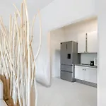 Hostdomus - Royal Pinamare * Marina dʼAndora