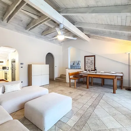 Daire Hostdomus - Royal Pinamare