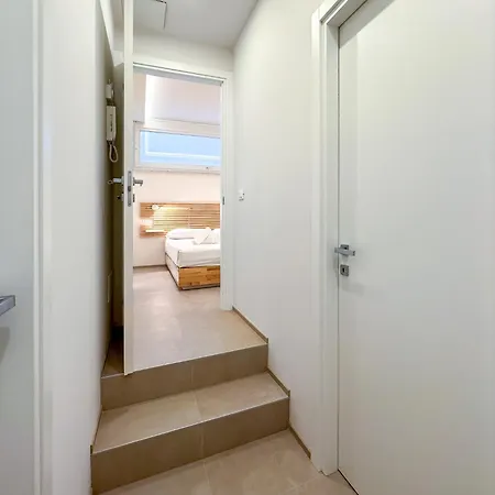 Hostdomus - Royal Pinamare * Marina dʼAndora