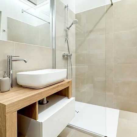 Hostdomus - Royal Pinamare