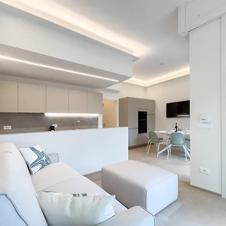 Hostdomus - Royal Pinamare * Marina dʼAndora