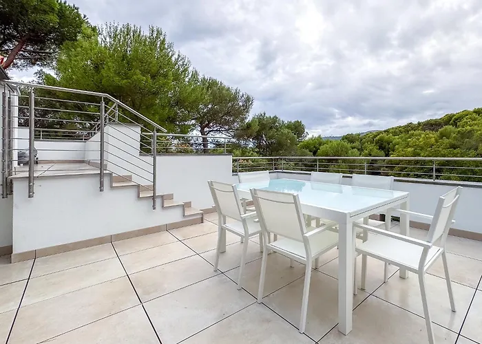 公寓 Hostdomus - Royal Pinamare