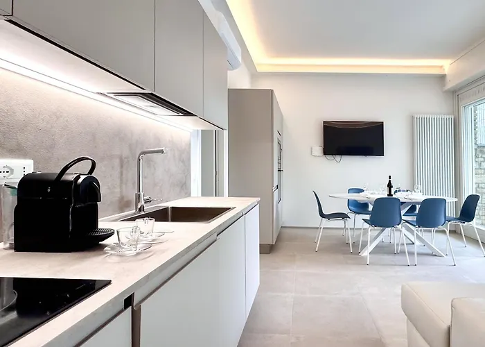 Hostdomus - Royal Pinamare 公寓 Marina dʼAndora