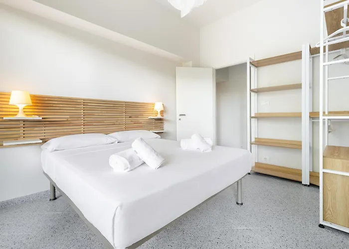 Hostdomus - Royal Pinamare * Marina dʼAndora