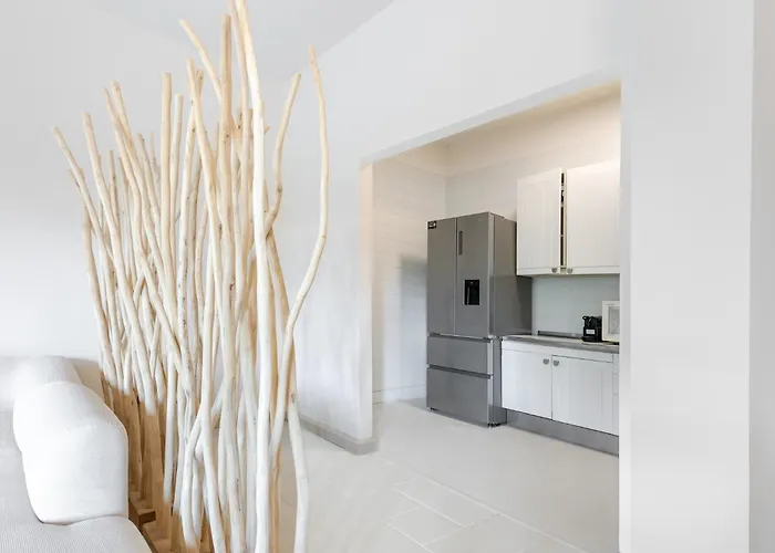 Hostdomus - Royal Pinamare * Marina dʼAndora