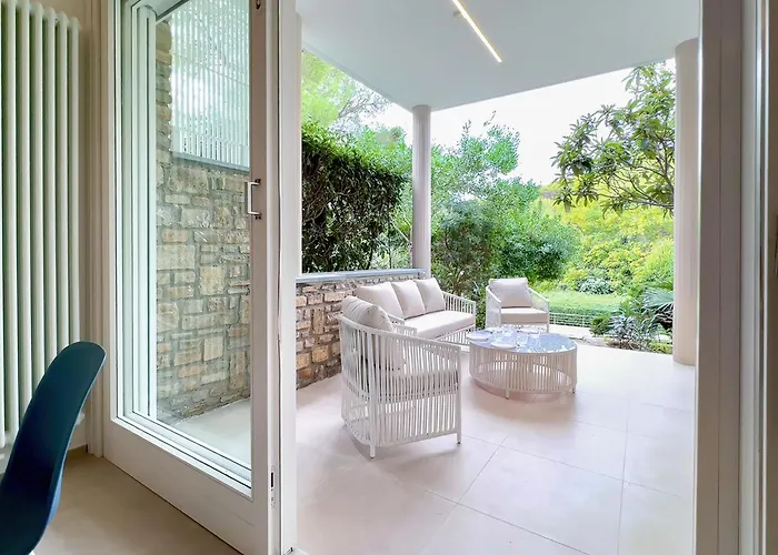 Hostdomus - Royal Pinamare 公寓 Marina dʼAndora