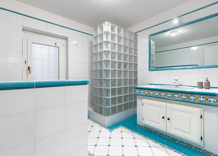 Hostdomus - Royal Pinamare 公寓 *